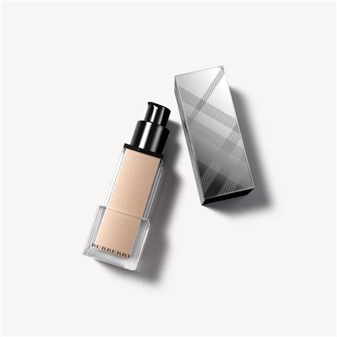 burberry fresh glow fluid base|burberry fresh glow foundation.